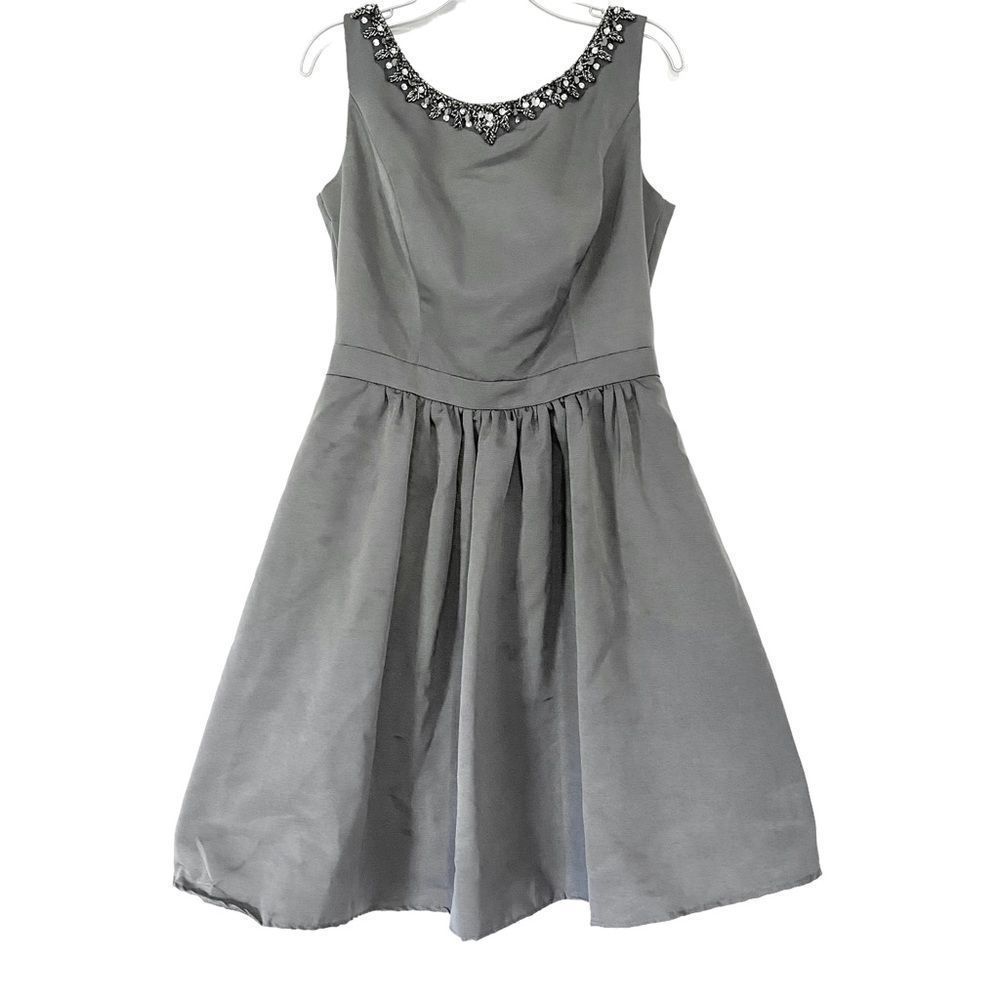 David’s Bridal Women’s 8 Gray Pewter Faille Short Sleeveless Cutout Back Dress